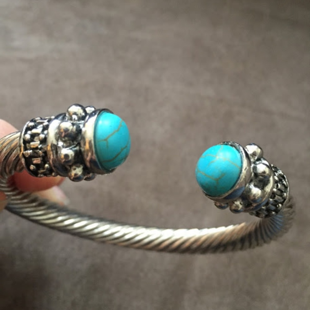 Silver and Turquoise Cuff - Picture 2 of 2